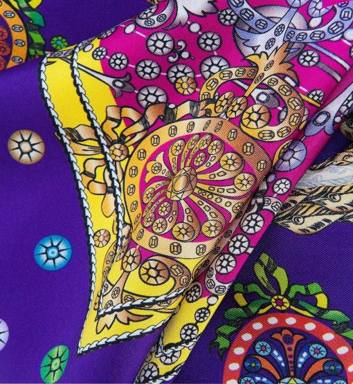 ⁦The Crown Violet Printed Silk-twill Scarf⁩ - الصورة ⁦5⁩