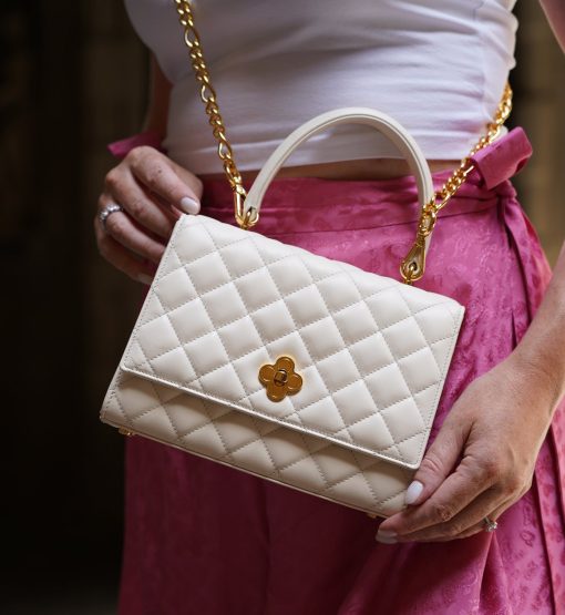 ⁦Opèra Quilted Ivory leather shoulder chain bag⁩ - الصورة ⁦11⁩