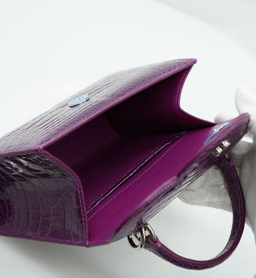 ⁦First Lady Small Purple crocodile  handbag⁩ - الصورة ⁦10⁩