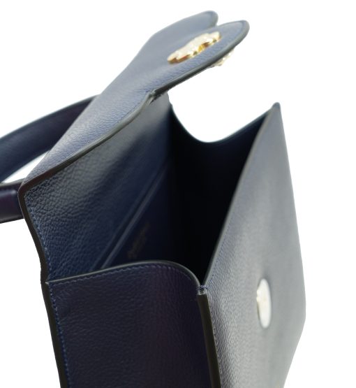 ⁦First Lady Diamond navy blue textured leather handbag⁩ - الصورة ⁦9⁩
