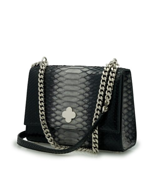 ⁦Opèra Night Black Python leather chain bag⁩ - الصورة ⁦2⁩