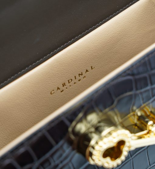 ⁦Lady Cardinal Time Keys Brown Espresso croc embossed  leather bag⁩ - الصورة ⁦8⁩