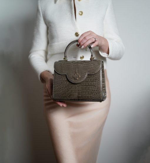 ⁦First Lady Taupe Alligator leather  handbag⁩ - الصورة ⁦11⁩