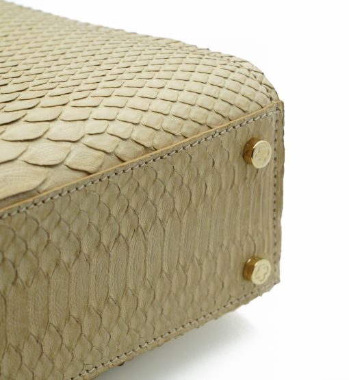 ⁦First Lady Beige Python leather handbag MTO⁩ - الصورة ⁦8⁩