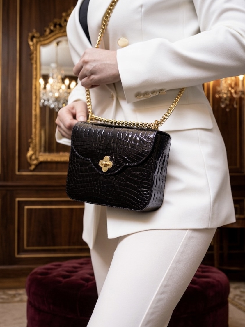 Cardinal Milano First Date Black crocodile leather bag – First Date Black crocodile leather bag - Image 6